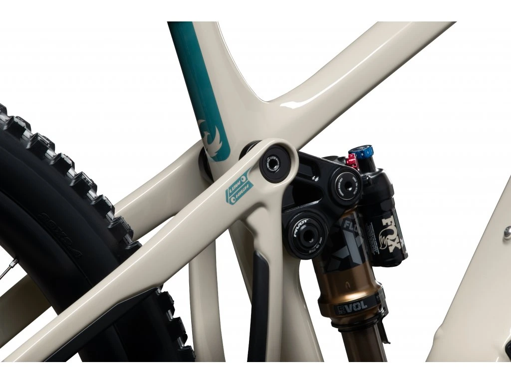 Pivot Shuttle AM PRO X0 Eagle Transmission